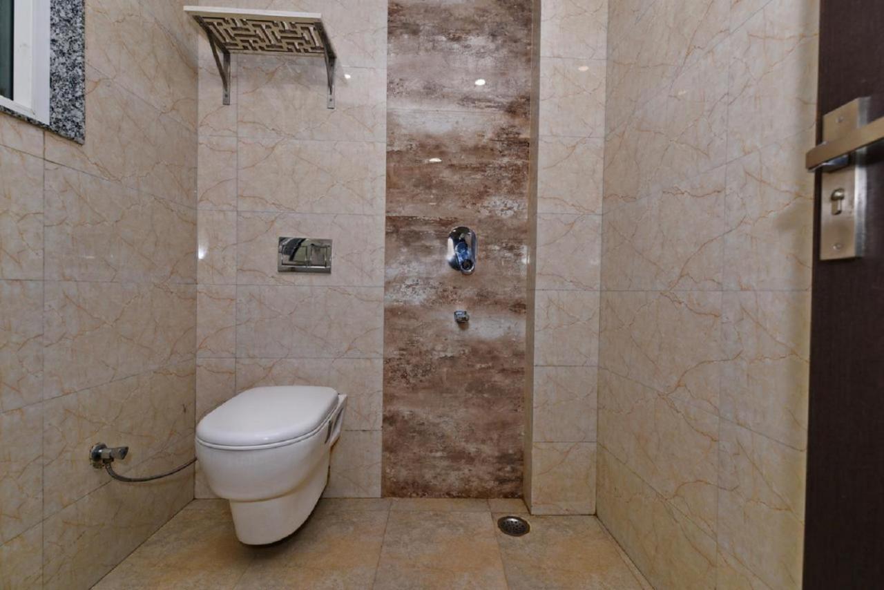 Hotel Baba Inn-By Rcg Hotels Nuova Delhi Esterno foto