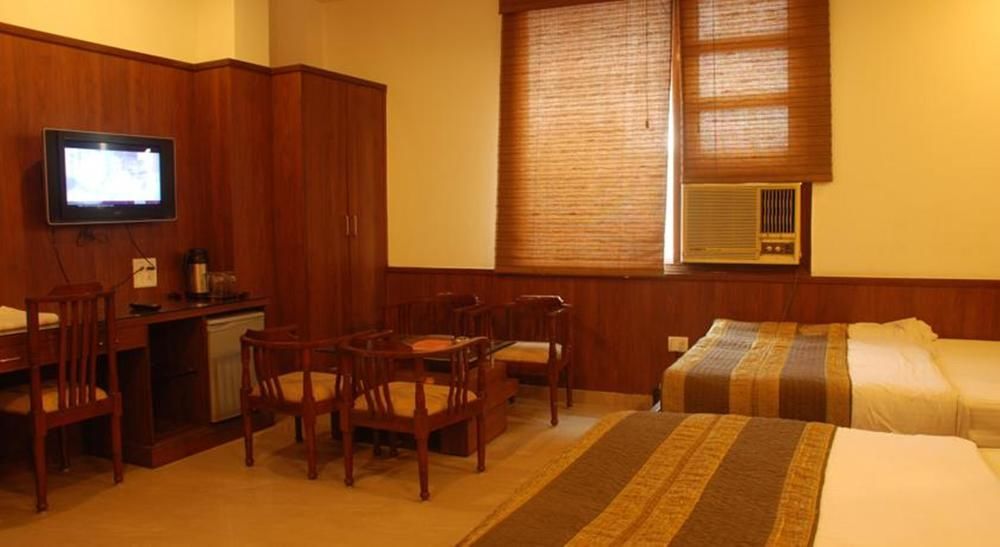 Hotel Baba Inn-By Rcg Hotels Nuova Delhi Esterno foto